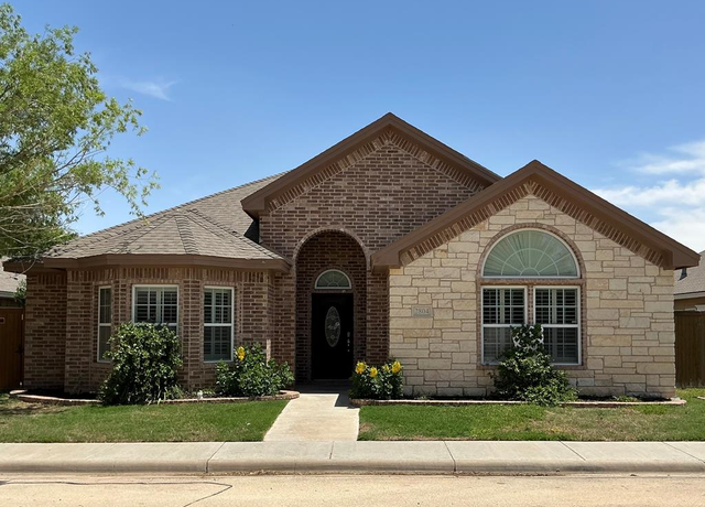 Property at 2804 Anice St, Odessa, TX 79762, 3 beds, 2 baths