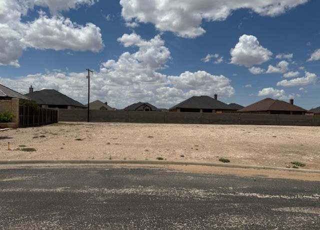 Property at 112 The Villas, Midland, TX 79765