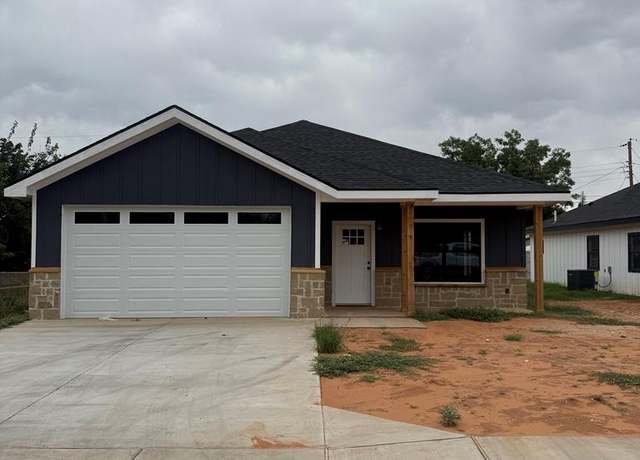 Property at 902 NE 1st Pl, Andrews, TX 79714, 3 beds, 2 baths