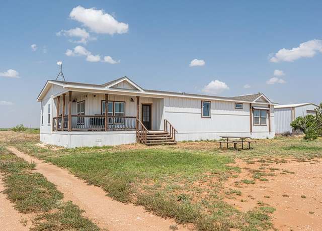 Property at 487 County Rd 102, Seminole, TX 79360, 3 beds, 2 baths