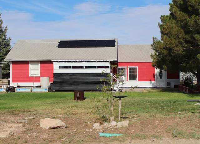 Property at 2711 W 83rd St, Odessa, TX 79764, 3 beds, 2 baths
