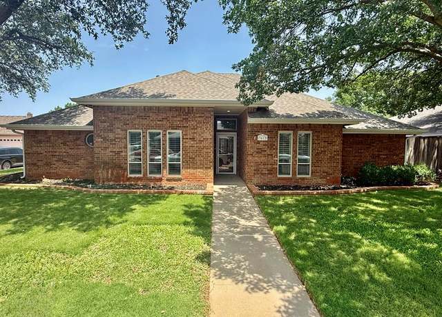 Property at 3612 Oakridge Dr, Midland, TX 79707, 4 beds, 2 baths
