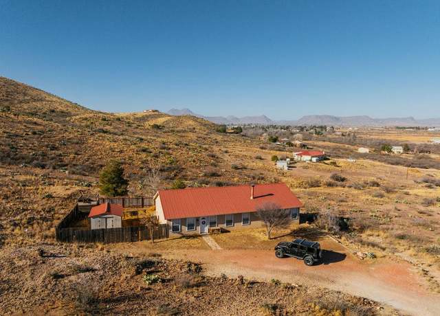 Property at 1020 Logan Dr, Alpine, TX 79830, 3 beds, 2 baths