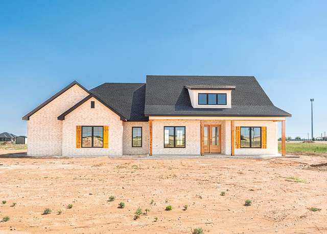 Property at 395 County Rd 306, Seminole, TX 79360, 4 beds, 2.5 baths