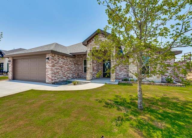 Property at 3315 Emerald Oaks Dr, Odessa, TX 79762, 3 beds, 3 baths