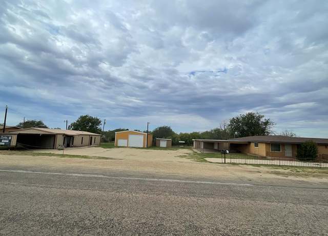 Property at 104&108 Salem Rd, Big Spring, TX 79720, 4 beds, 2 baths
