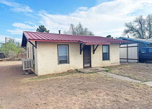 Property at 605 E Ave E, Alpine, TX 79830, 2 beds, 1 bath