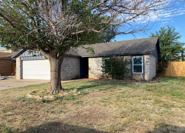 Property at 1207 Bellaire Dr, Andrews, TX 79714, 3 beds, 2 baths