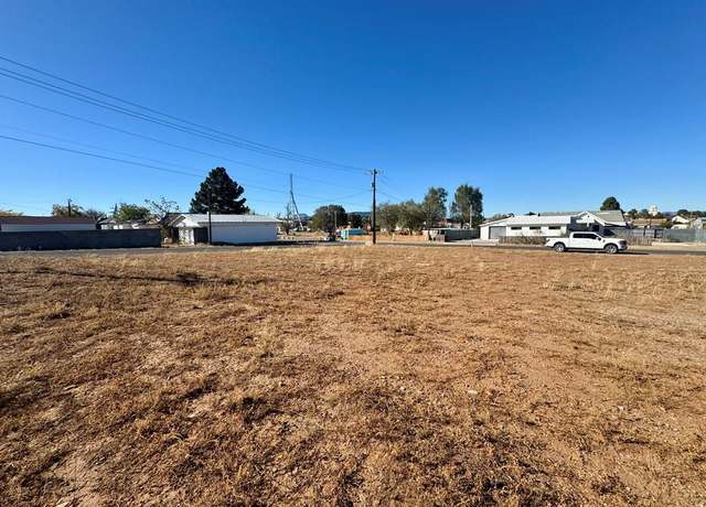 Property at 200 E Murphy St, Alpine, TX 79830