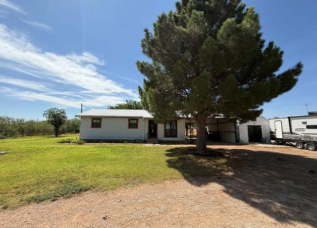 Property at 345 NW 3000, Andrews, TX 79714, 3 beds, 2 baths