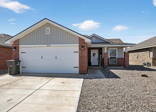 Property at 124 Pioneer Cir, Midland, TX 79705, 3 beds, 2 baths