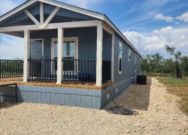 Property at 1455 David Rd, Snyder, TX 79549, 2 beds, 2 baths