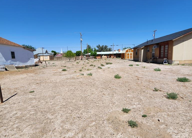 Property at 508 S Plum St, Pecos, TX 79772