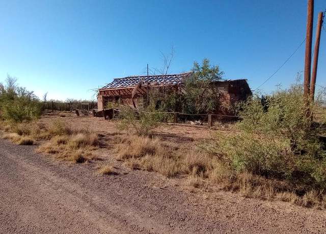 Property at 200 Nevada Ave, Valentine, TX 79854