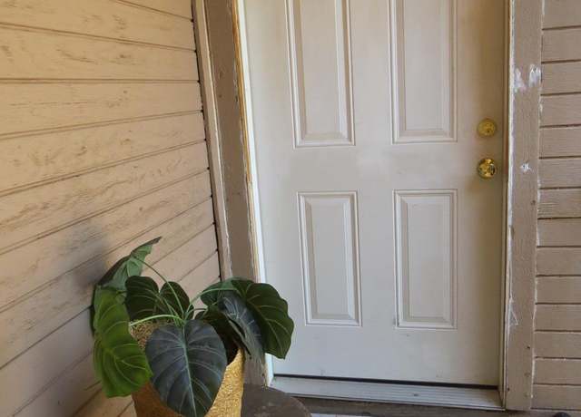 Property at 4700 Boulder Dr #1008, Midland, TX 79707, 2 beds, 1 bath