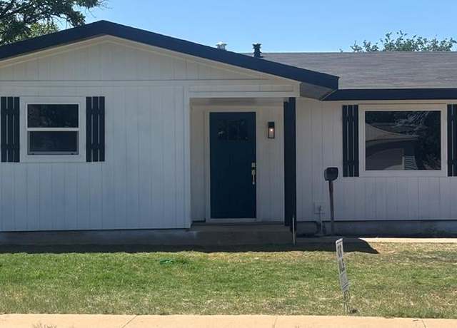 Property at 314 SW 11th Pl, Andrews, TX 79714, 3 beds, 1 bath