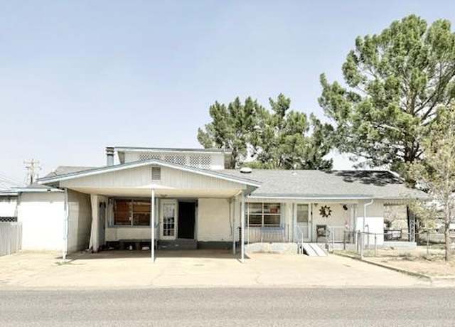 Property at 723 S Palm St, Pecos, TX 79772, 3 beds, 2 baths