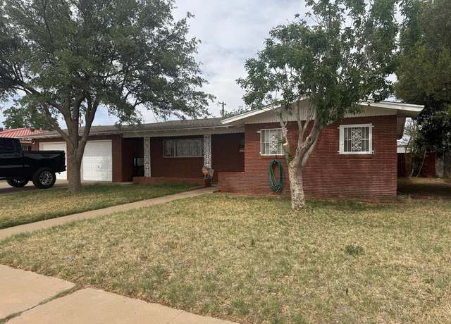 Property at 1712 Nabors Ln, Odessa, TX 79761, 3 beds, 2 baths