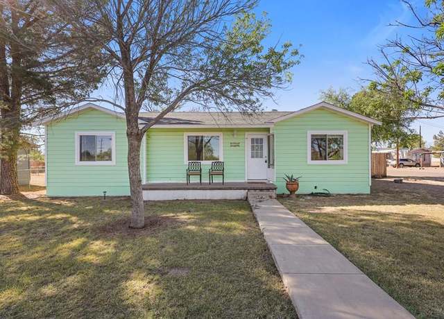 Property at 308 W Fort Davis Ave, Alpine, TX 79830, 3 beds, 1.5 baths