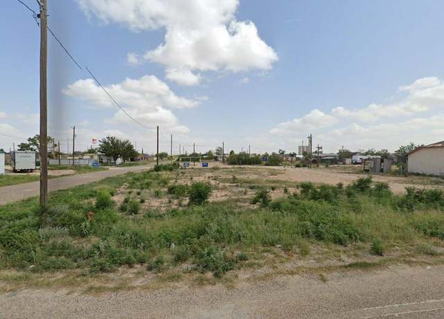 Property at 401 E 10th St, Mccamey, TX 79752