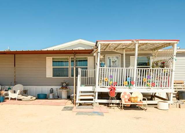 Property at 5900 N Oakhill Ave, Odessa, TX 79764, 3 beds, 2 baths