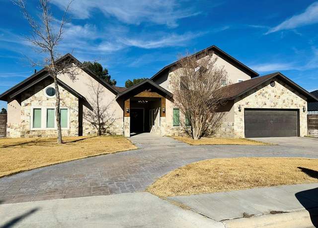 Property at 1605 W Elizabeth St, Pecos, TX 79772, 4 beds, 3.5 baths