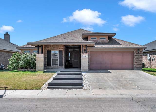Property at 811 E 97th Ct, Odessa, TX 79765, 3 beds, 2 baths