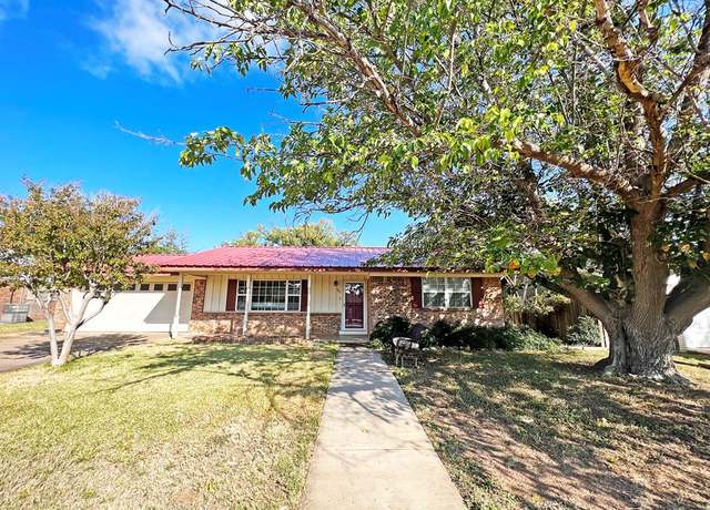 Property at 507 E Harriet Ave, Alpine, TX 79830, 3 beds, 2 baths