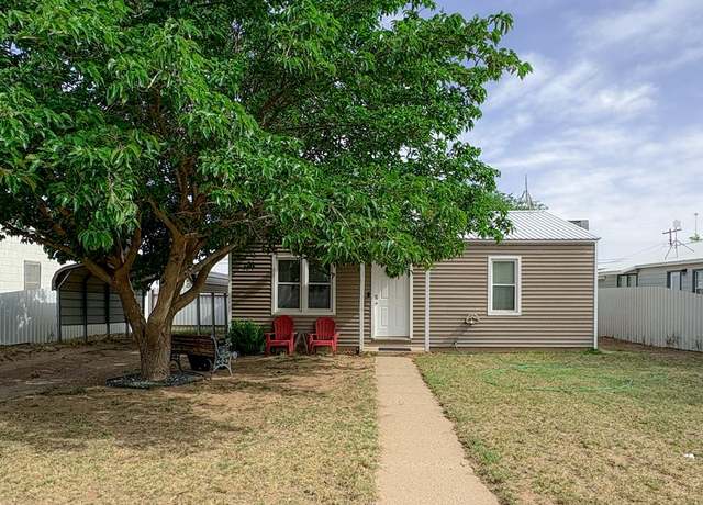 Property at 702 NW Ave F, Seminole, TX 79360, 2 beds, 1 bath
