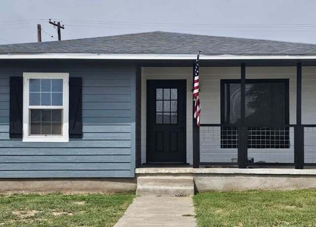 Property at 1310 S Emerson Ave, Mccamey, TX 79752, 3 beds, 2 baths