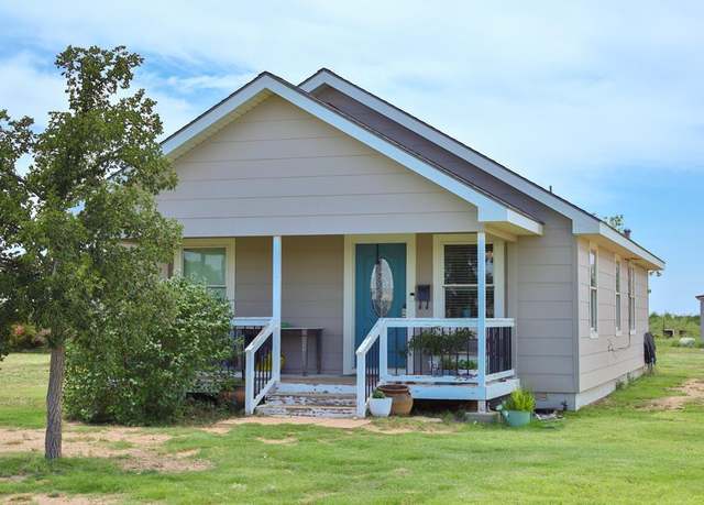 Property at 206 County Rd 401-j, Seminole, TX 79360, 2 beds, 1 bath