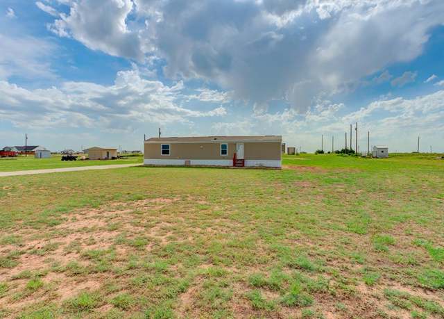 Property at 305 Pr 107-e, Seminole, TX 79360, 2 beds, 2 baths