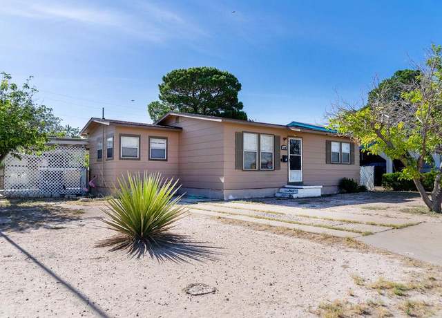 Property at 1108 N Oklahoma St, Fort Stockton, TX 79735, 3 beds, 2 baths