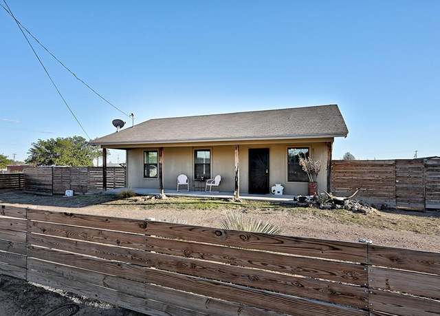 Property at 1405 W Sacramento St, Marfa, TX 79843, 3 beds, 1 bath