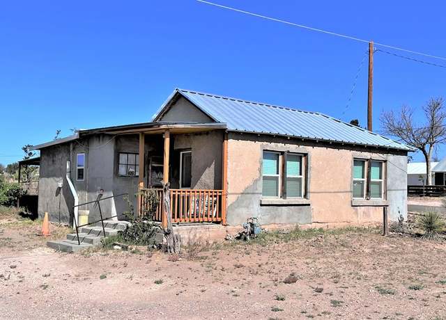 Property at 200 S Hartford St, Marfa, TX 79843, 2 beds, 1 bath