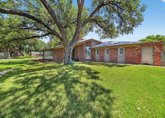 Property at 2720 Fair Oaks Cir, Odessa, TX 79762, 4 beds, 4 baths