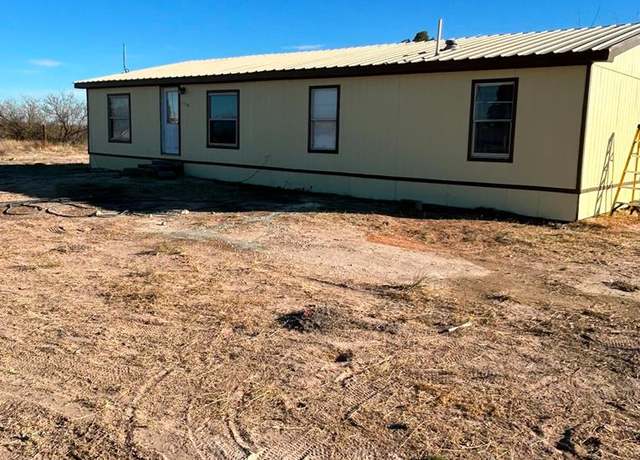 Property at 1800 W 48th St, Monahans, TX 79769, 3 beds, 2 baths