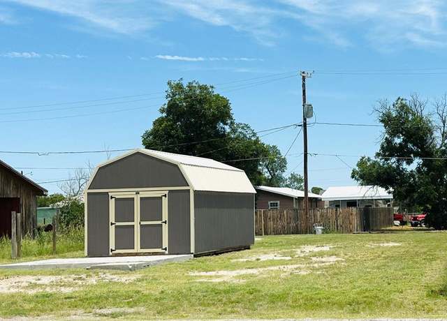 Property at 205 S Cedar, Kermit, TX 79745