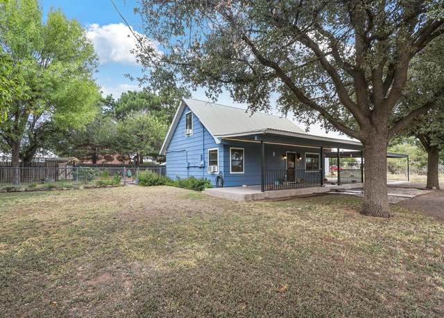 Property at 1805 N 6th St, Alpine, TX 79830, 3 beds, 2 baths