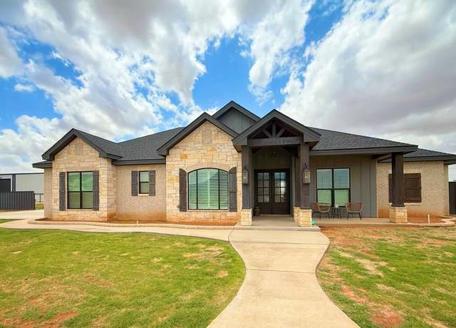 Property at 1605 NW Eliam Dr, Andrews, TX 79714, 4 beds, 2.5 baths