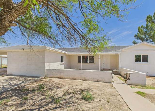Property at 912 W 7th St, Pecos, TX 79772, 4 beds, 1.5 baths