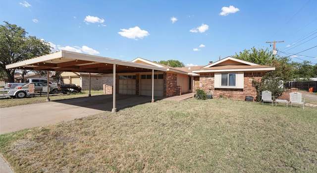 Photo of 1833 Thompson, Crane, TX 79731