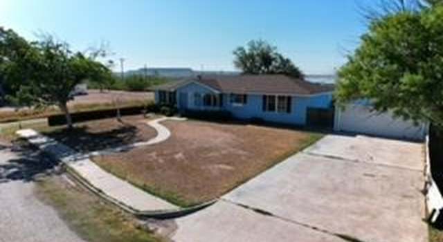 Photo of 706 E 13th St, Mccamey, TX 79752