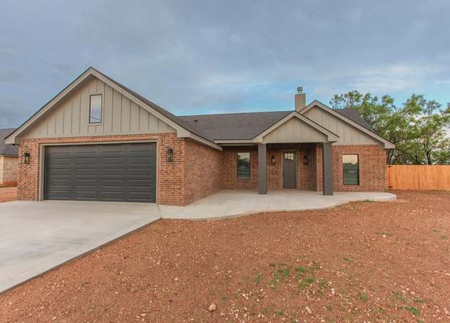 Property at 111 Echols Dr, Coahoma, TX 79511, 3 beds, 2.5 baths