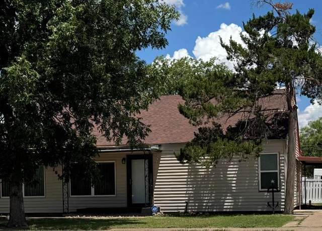 Property at 1540 Hickory St, Colorado City, TX 79512, 3 beds, 1 bath