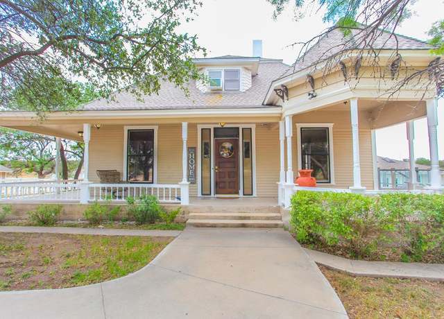 Property at 4712 Chaparral Rd, Big Spring, TX 79720, 5 beds, 4.5 baths