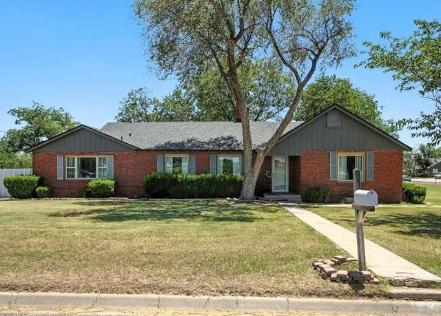 Property at 3612 Ave V, Snyder, TX 79549, 3 beds, 3 baths