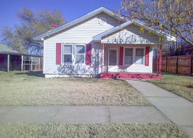 Property at 1609 S Main St, Big Spring, TX 79720, 4 beds, 2 baths