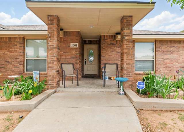 Property at 1601 Monterrey Dr, Midland, TX 79703, 2 beds, 2 baths