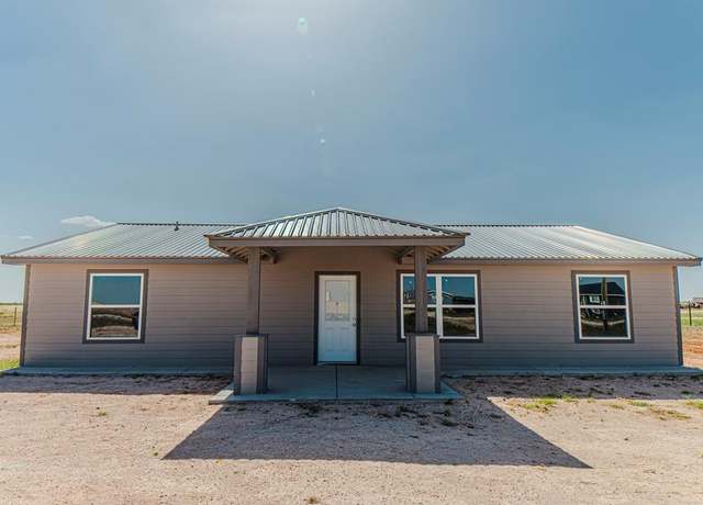 Property at 385 Private Rd 211-n, Seminole, TX 79360, 3 beds, 2 baths